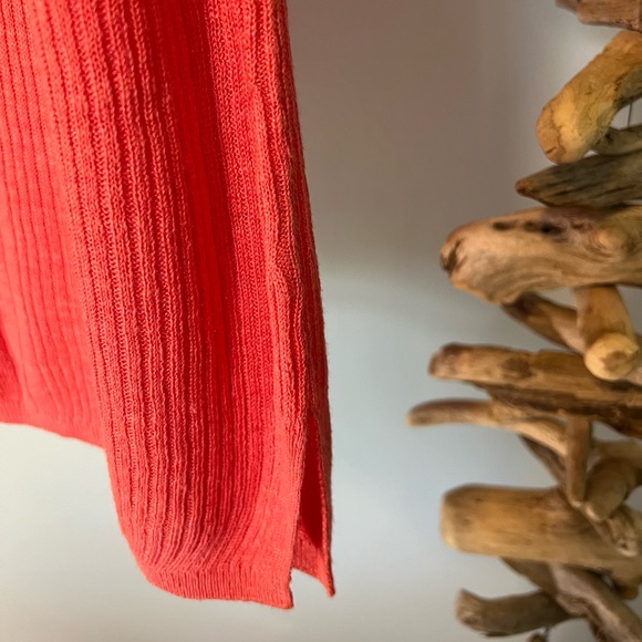 Linen Blend Sleeveless Sweater/Vest - Picture 5 of 9